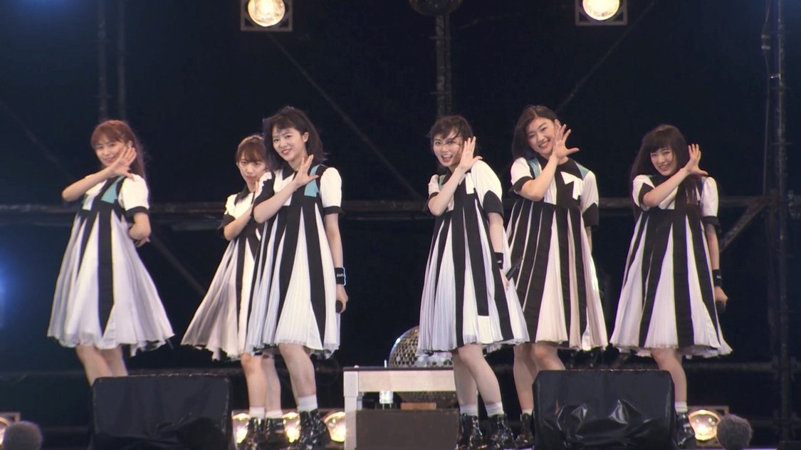 私立恵比寿中学“エビ中ロードショー”最新ライブ映像より