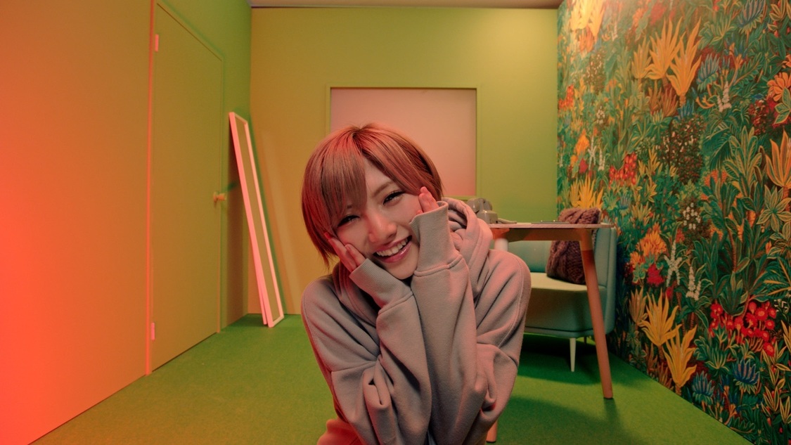 57thシングル「失恋、ありがとう」MVより　©AKS/キングレコード