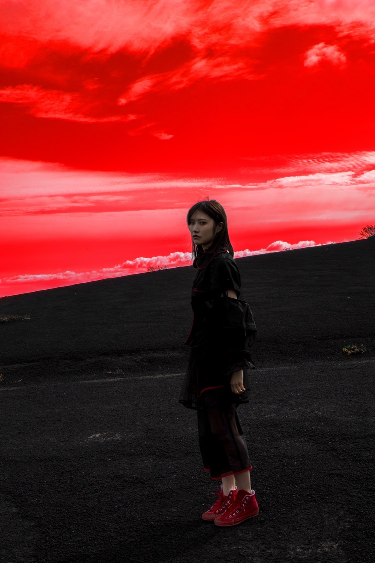 井上 唯（Maison book girl）