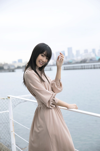 川崎あや アザーカット インタビュー 集大成の輝く水着姿を披露 引退後は洋服に慣れたいと思います ヤングチャンピオン表紙登場 Pop N Roll ポップンロール