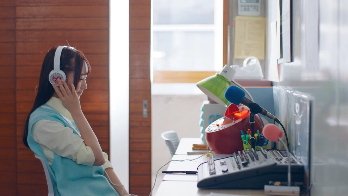 ラストアイドル「愛を知る」MVより