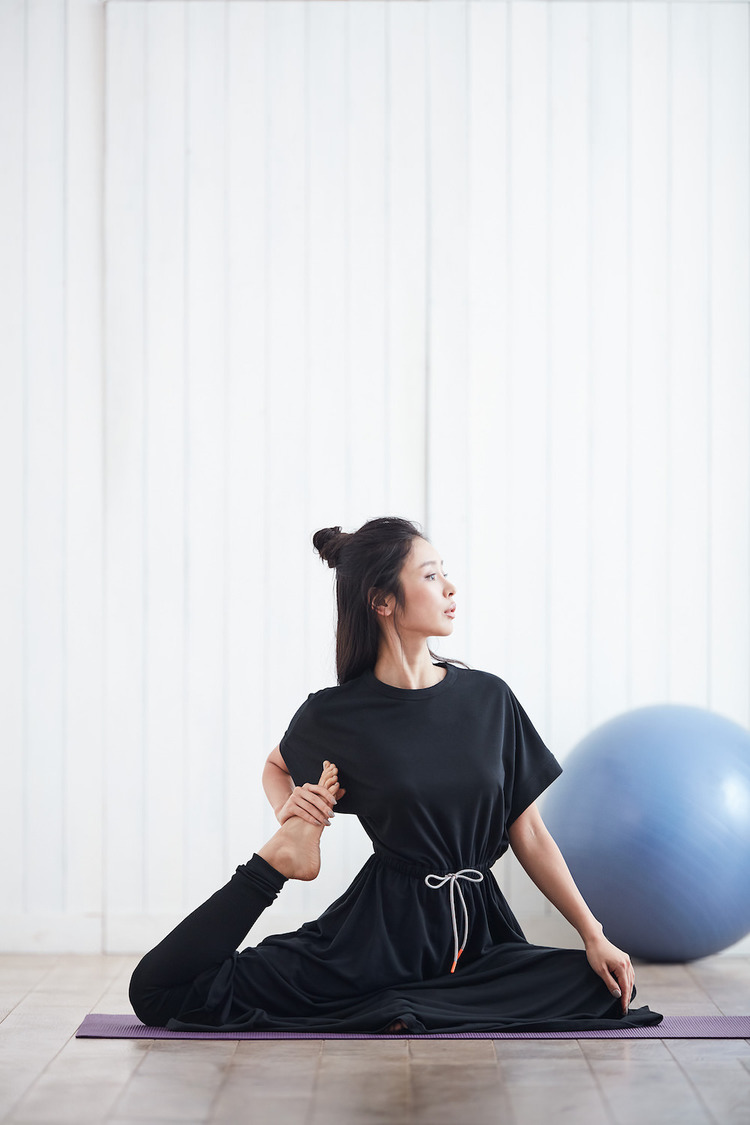 加治ひとみ『TIGORA / BEAMS DESIGN』