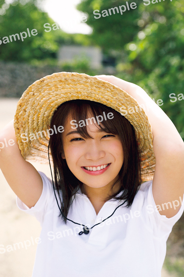 封入特典ポストカード（撮影：倉本GORI）