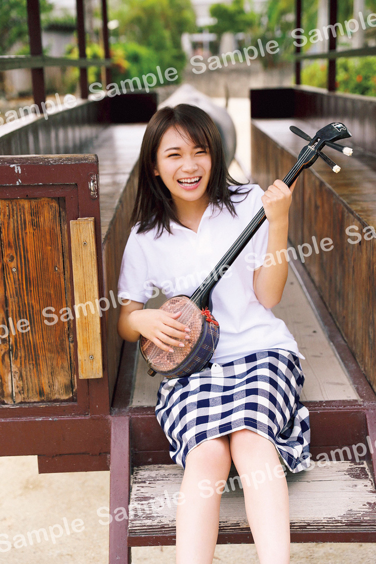 封入特典ポストカード（撮影：倉本GORI）