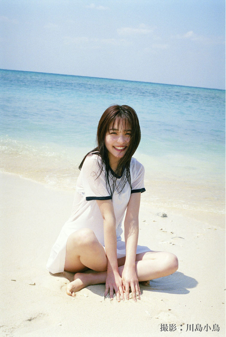 久間田琳加写真集（週刊プレイボーイ編集）撮影：川島小鳥