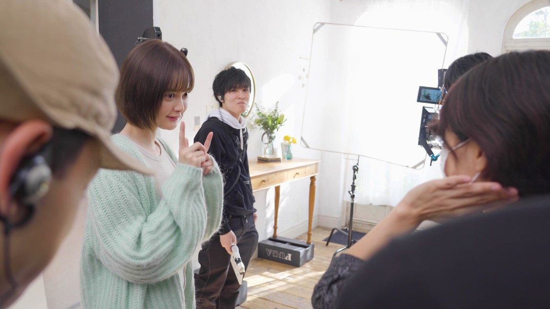 CMメイキングカット