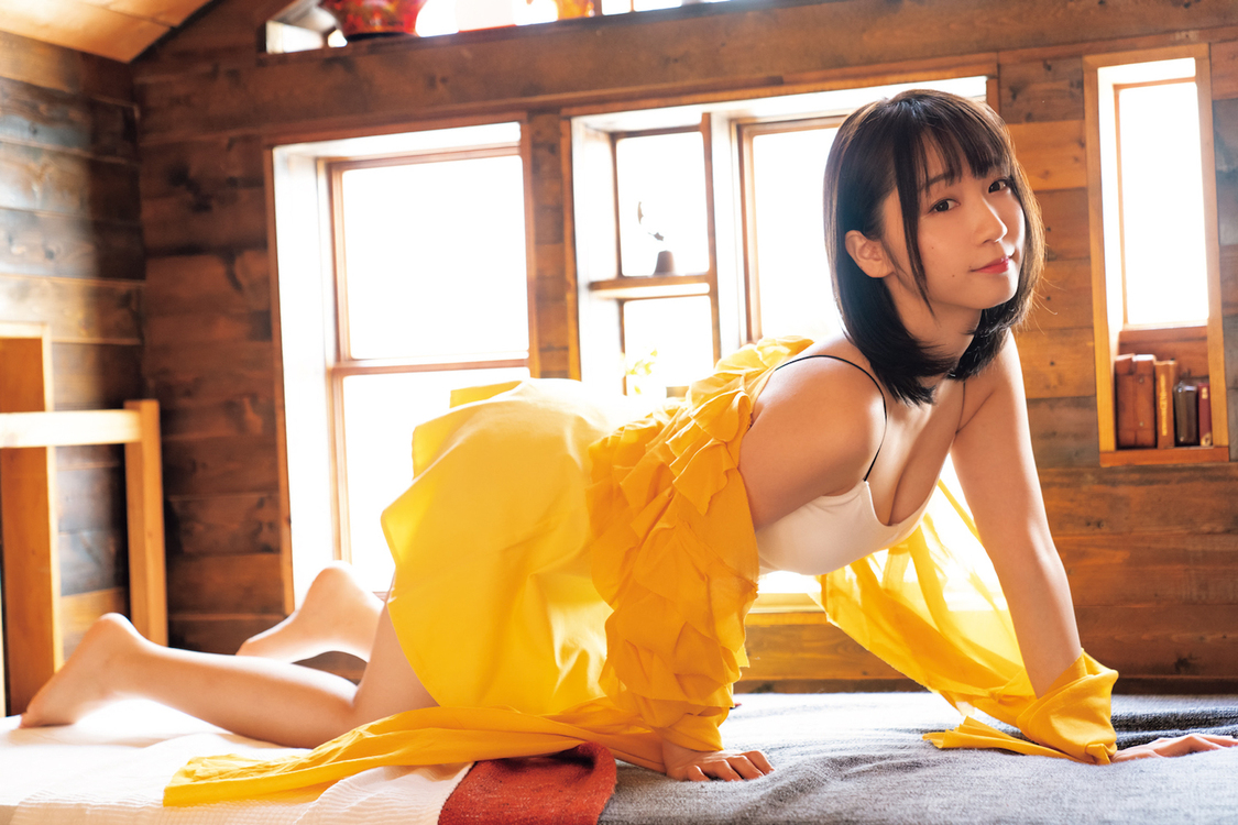 『CMNOW vol.204』伊織もえ／撮影：鈴木ゴータ