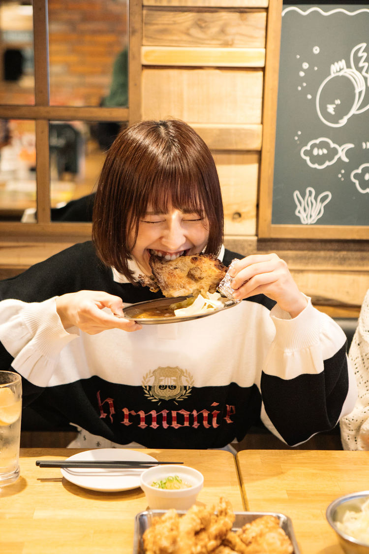 沖口優奈（マジカル・パンチライン）｜池袋『がブリチキン。』