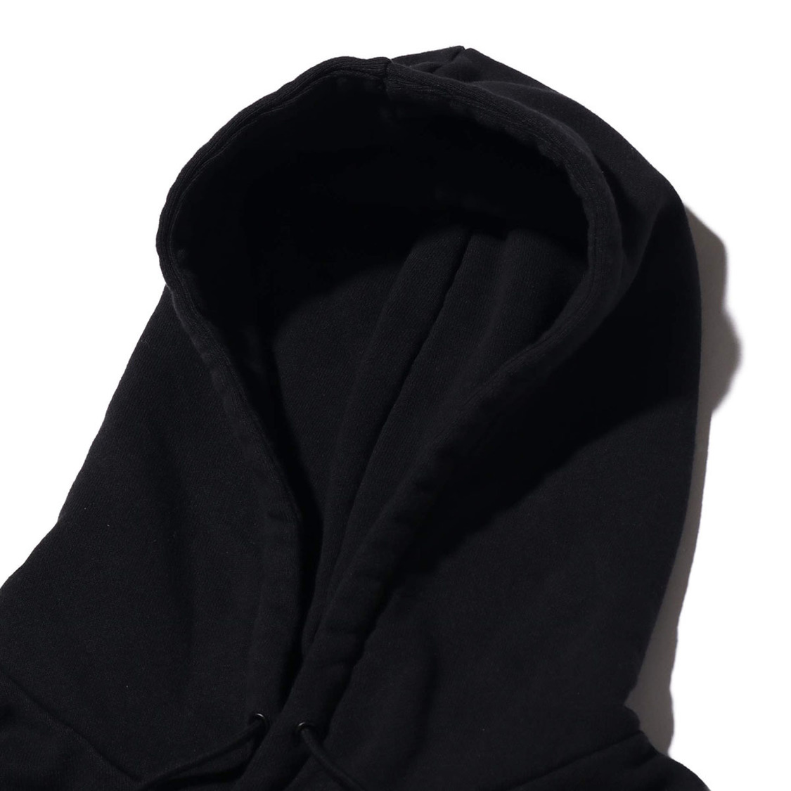 『GRAPHICS HOODY』