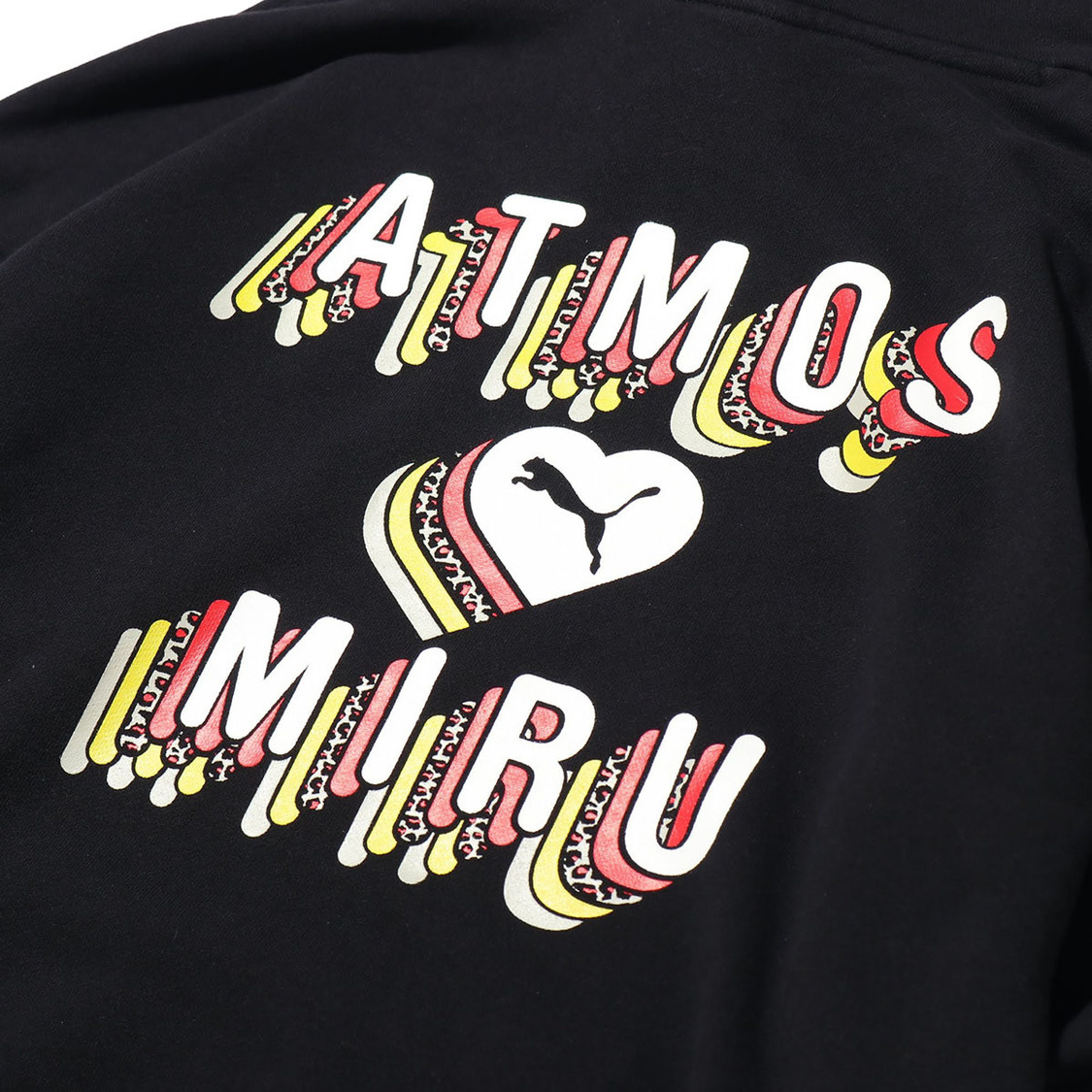 『GRAPHICS HOODY』