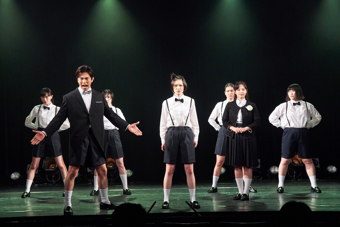 『アセリ教育』