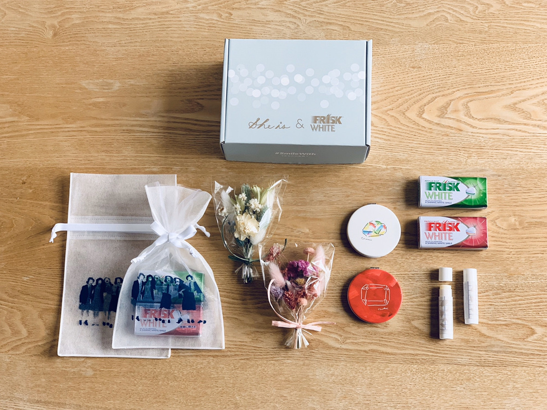 『She is』オリジナルギフトボックス