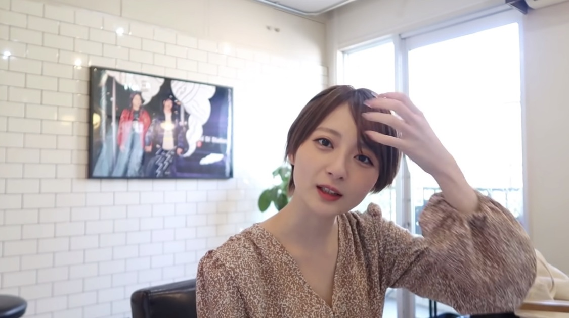 『今年第一弾のイメチェン動画』より