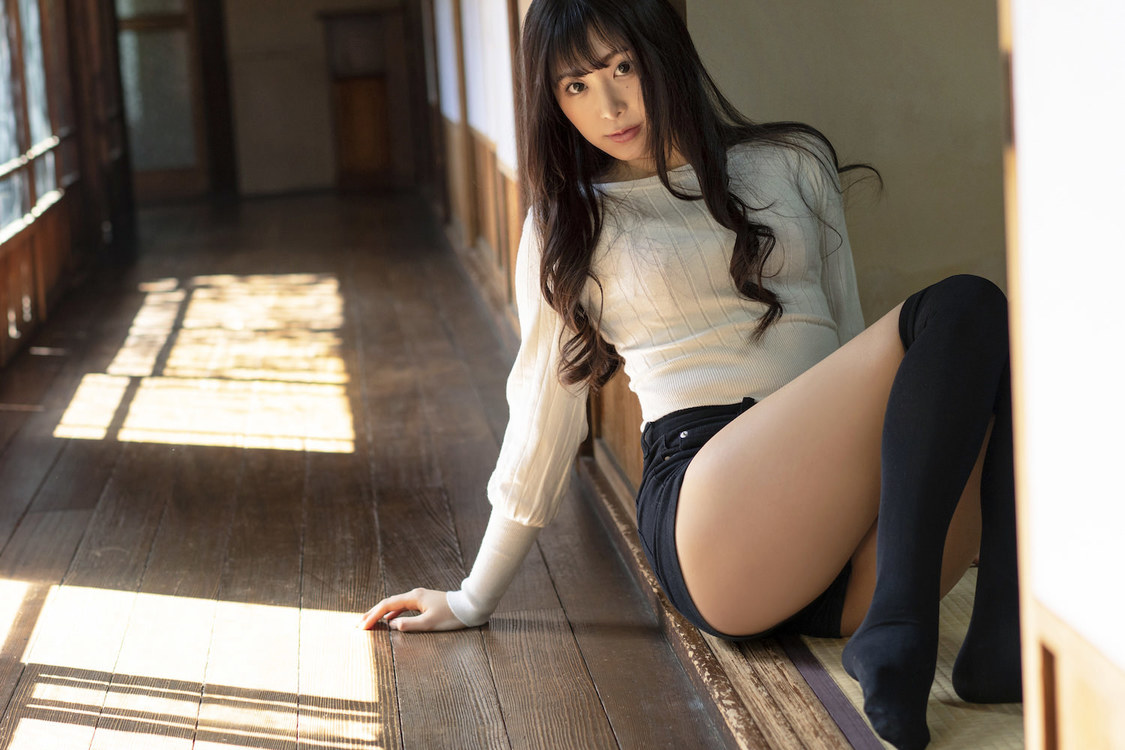 真島なおみ　(c)栗山秀作／週刊FLASH