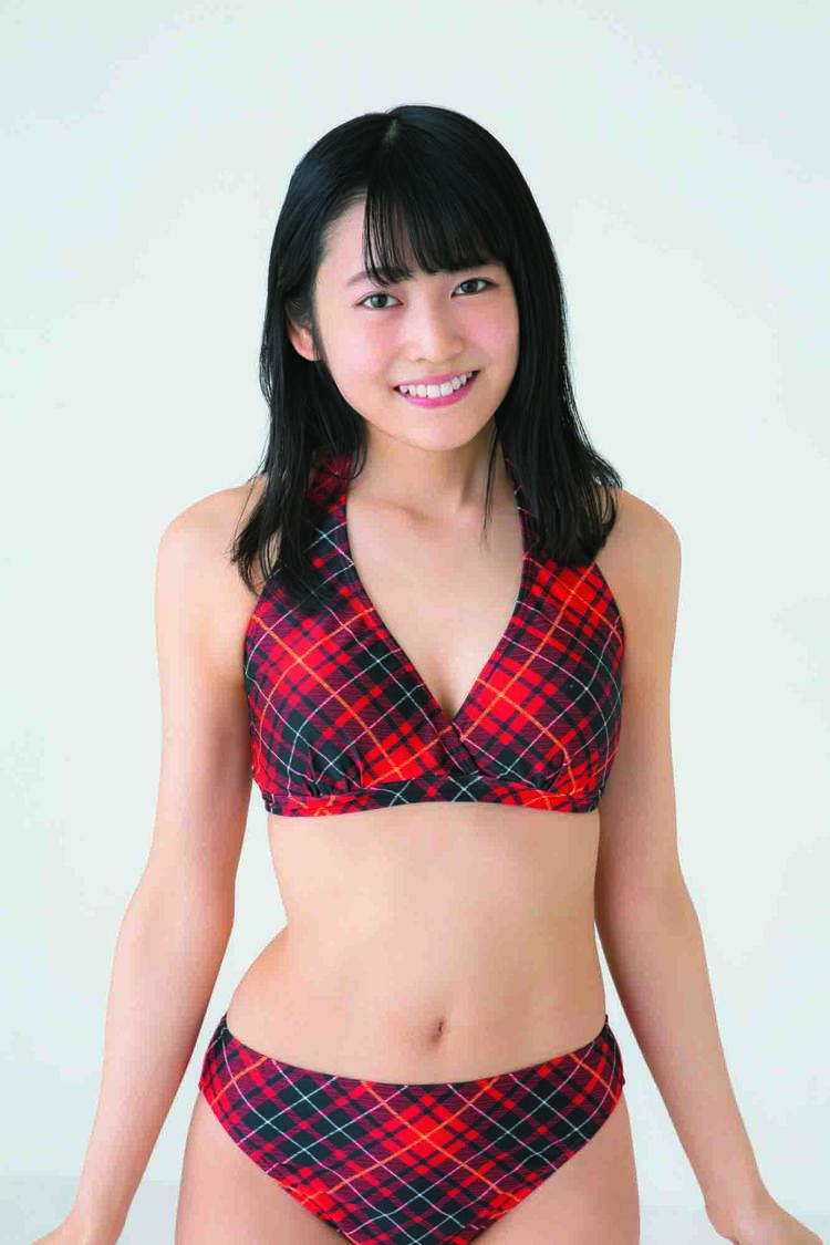 戸奈あゆみ（（C）市田智之／長坂澪（秋田書店））