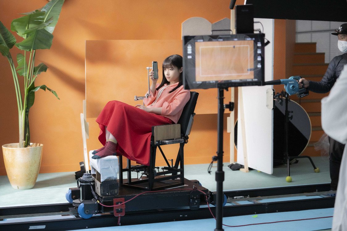 総合電子書籍ストアBookLive! 新TVCM「全巻読破」篇（メイキング）