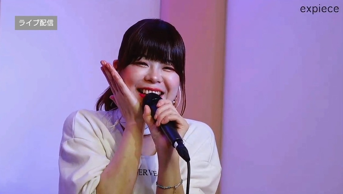 『expiece Studio LIVE生配信!!』より