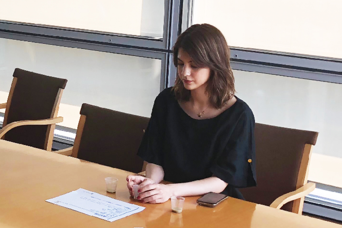 マギー『CRAS』打ち合わせ風景