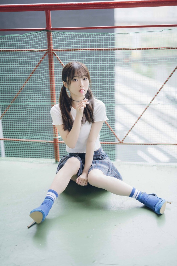 『B.L.T.7月号』（東京ニュース通信社刊）撮影：カノウリョウマ