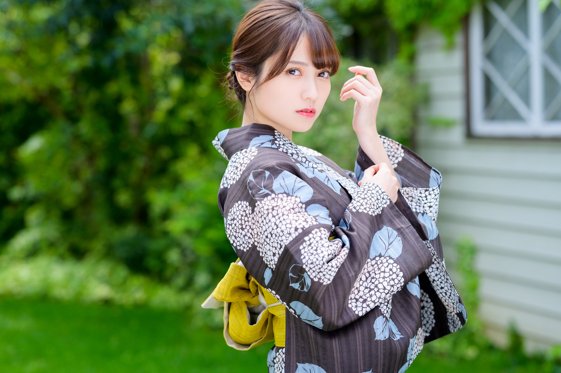 桃月なしこ 撮影：河野英喜