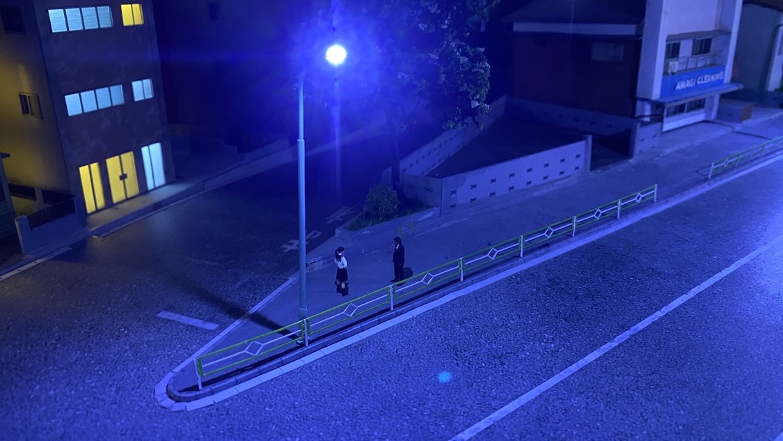 ショートドラマ『小世界家の秘密』第5話より