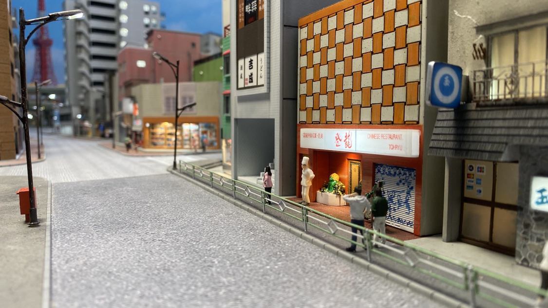 ショートドラマ『小世界家の秘密』第6話より