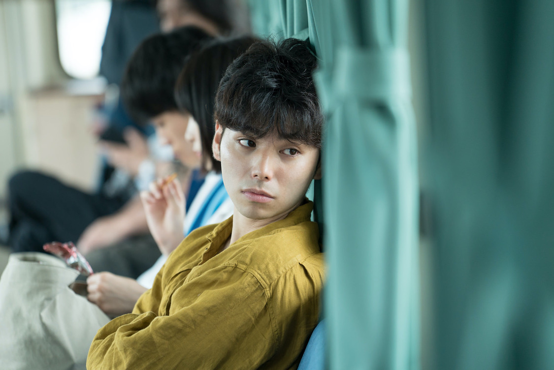 映画『ソワレ』場面写真（(C) 2020 ソワレフィルムパートナーズ）