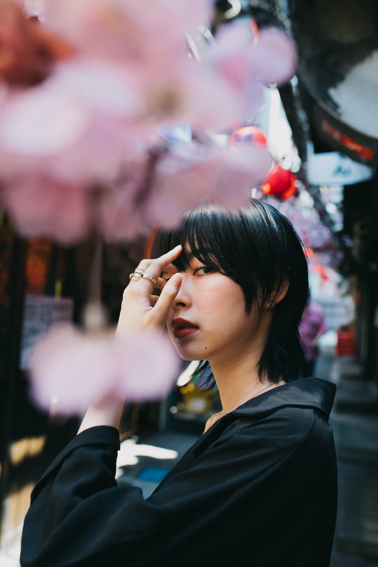 南向いずみ（BLACKNAZARENE）