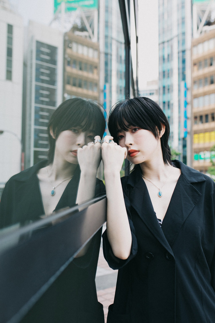 南向いずみ（BLACKNAZARENE）