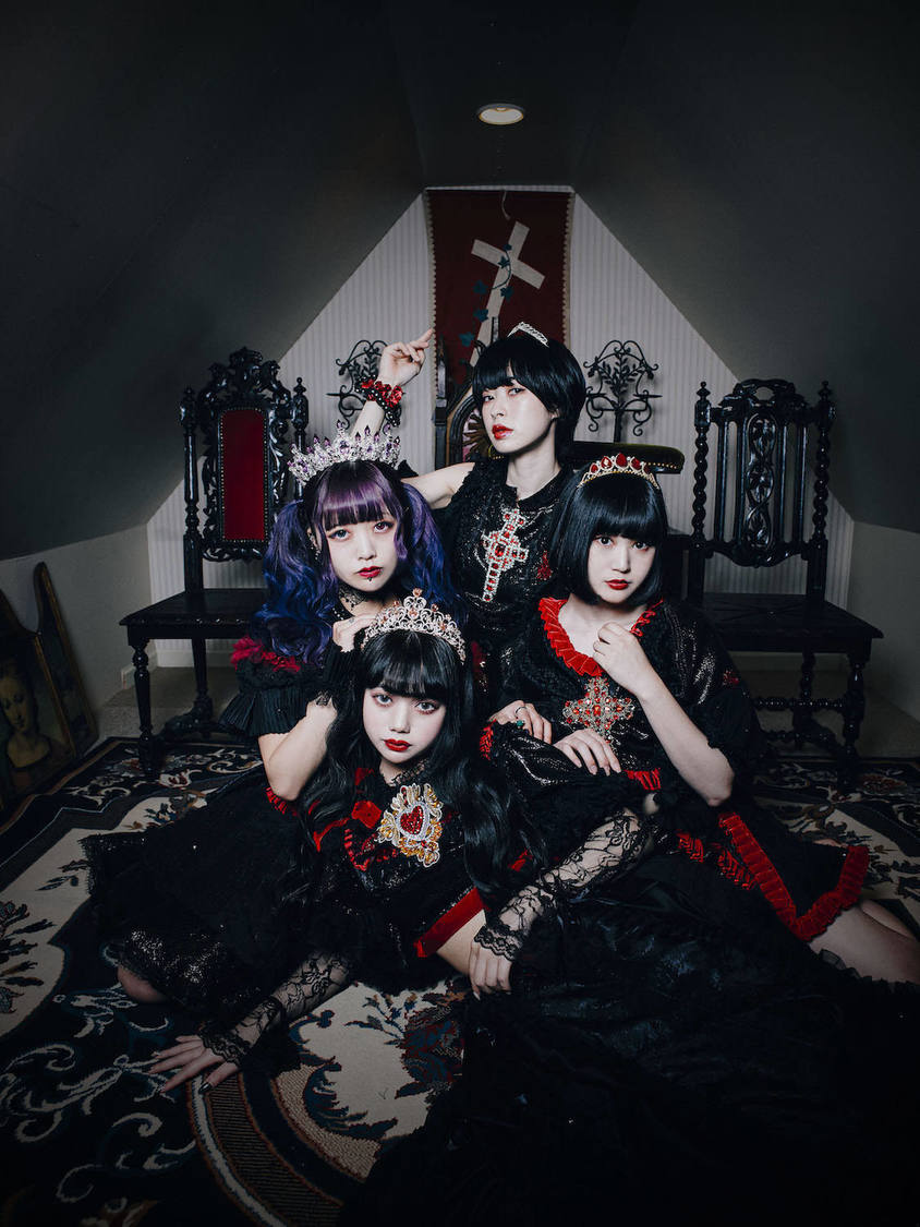 BLACKNAZARENE（撮影：西槇太一）