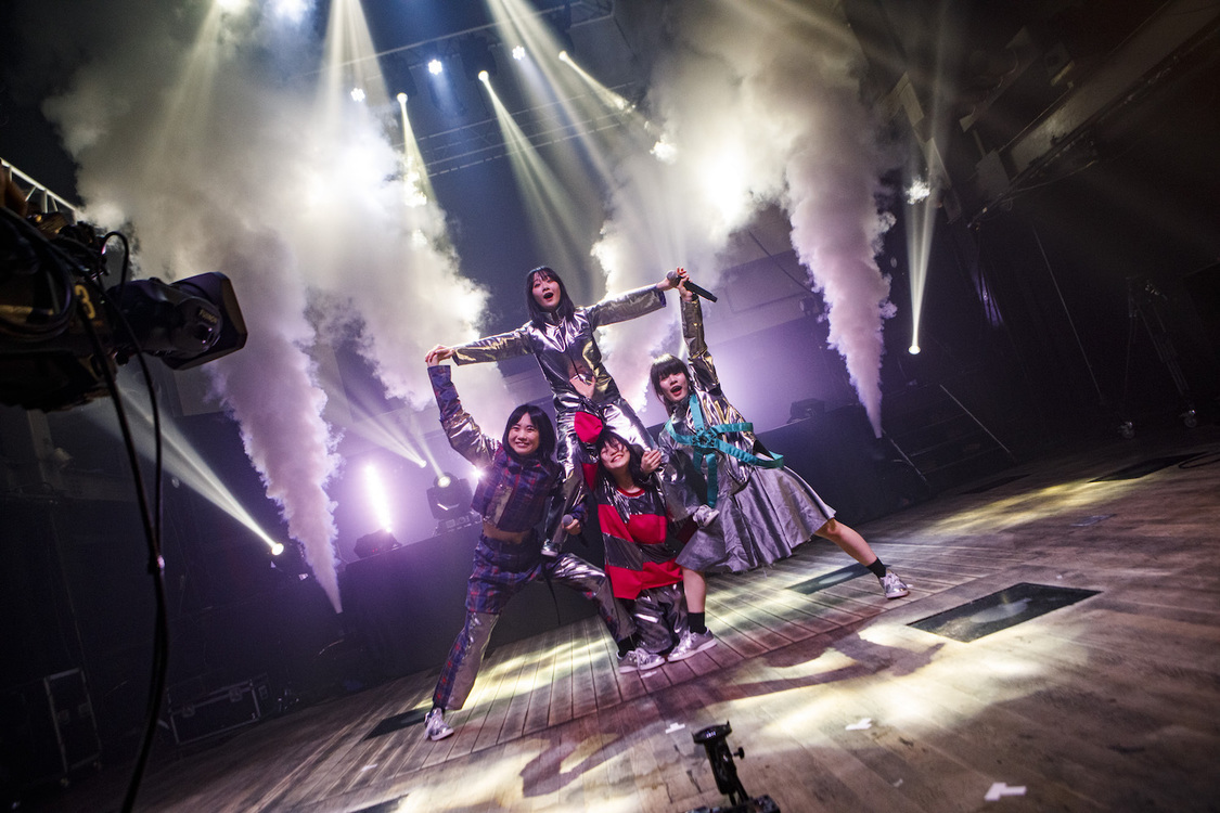 ＜HEART-SHAPED BiS IT'S TOO LATE EDiTiON NO AUDiENCE LiVE＞（2020年6月20日）