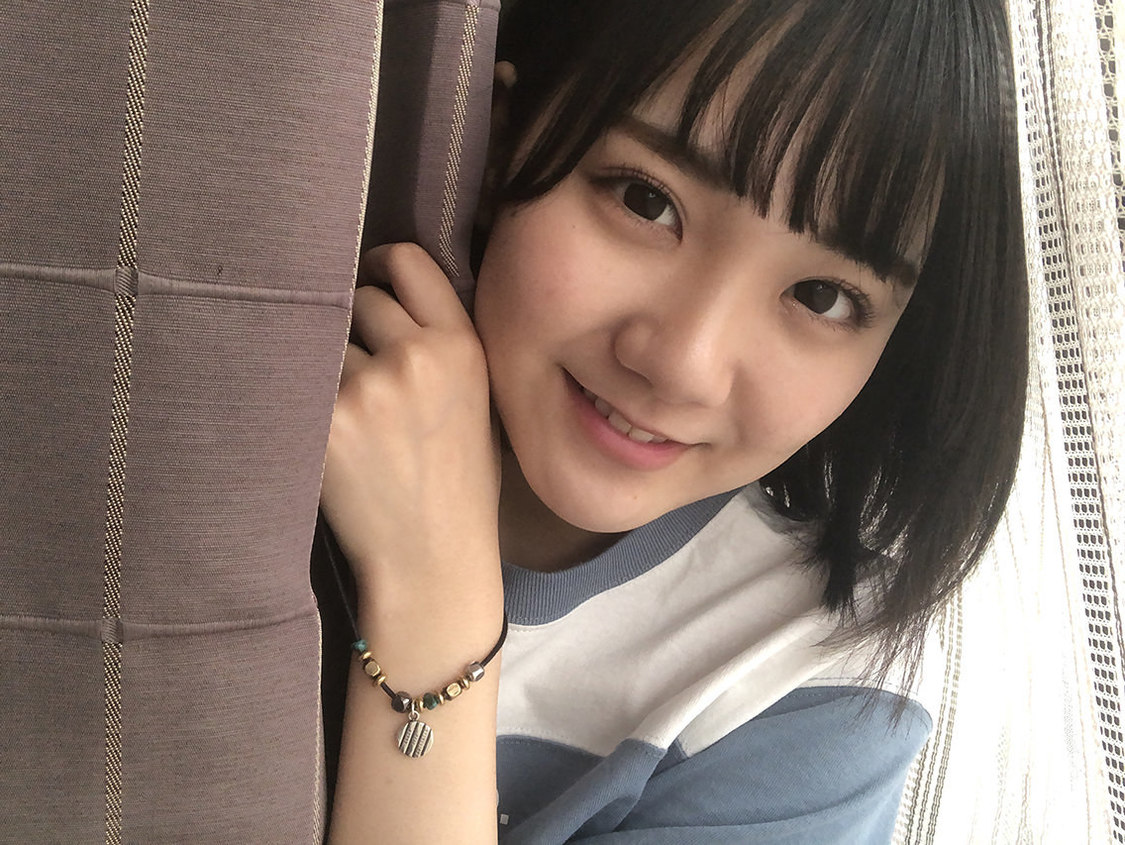 オサレカンパニープロデュース『VIVIFY × AKB48』「AKB48 15th anniversary チャーム付きブレスレット」