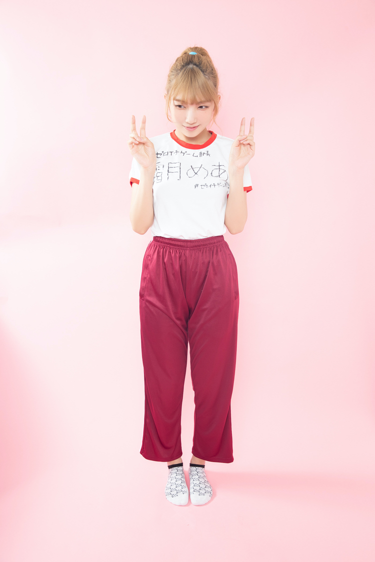 霜月めあ　(c)石井健/FLASHスペシャル