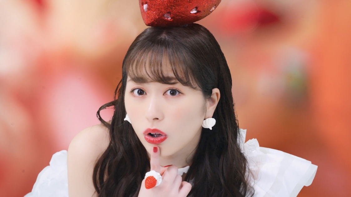 佐々木彩夏（ももいろクローバーZ）「ハッピー♡スイート♡バースデー！」MVより