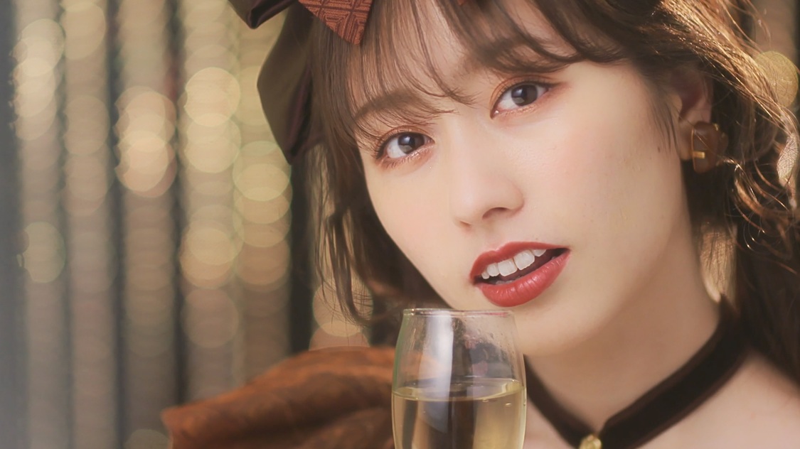 佐々木彩夏（ももいろクローバーZ）「ハッピー♡スイート♡バースデー！」MVより