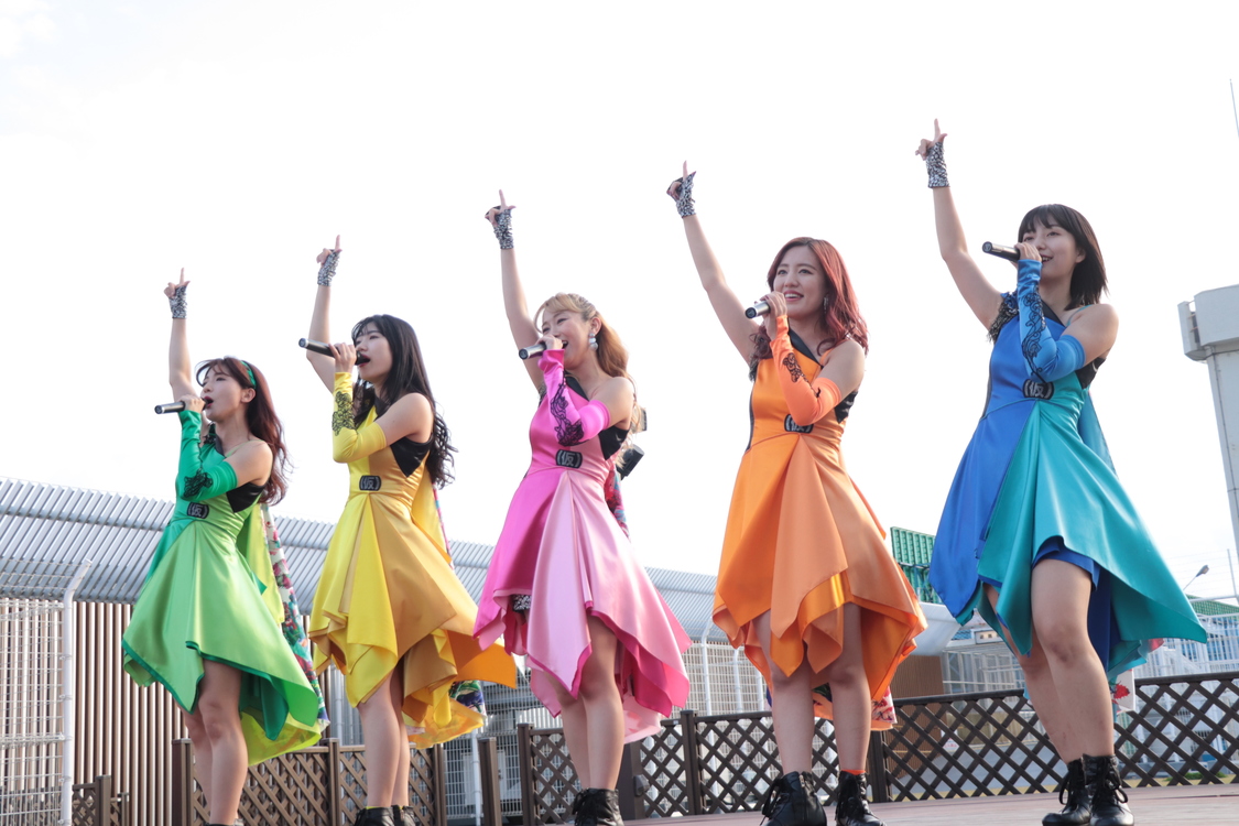 「愛愛ファイヤー!!／私達（with friend）」リリースイベントより