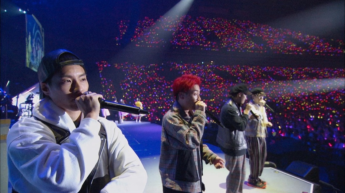 ももいろクローバーZ「The Diamond Four」映像より