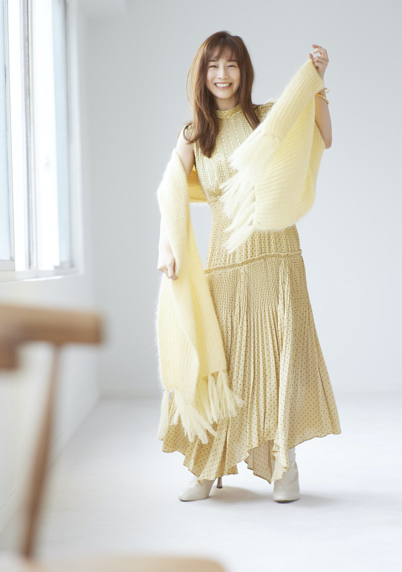 田中みな実／『SNIDEL』“New experience, New autumn with Minami Tanaka　新たな季節、私に寄り添うもの”