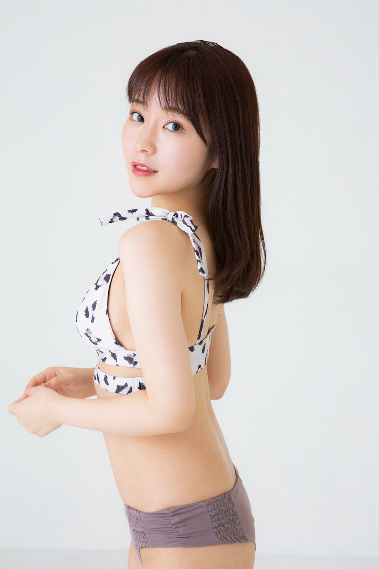 塚田ありさ（（C）市田智之／長坂澪（秋田書店））