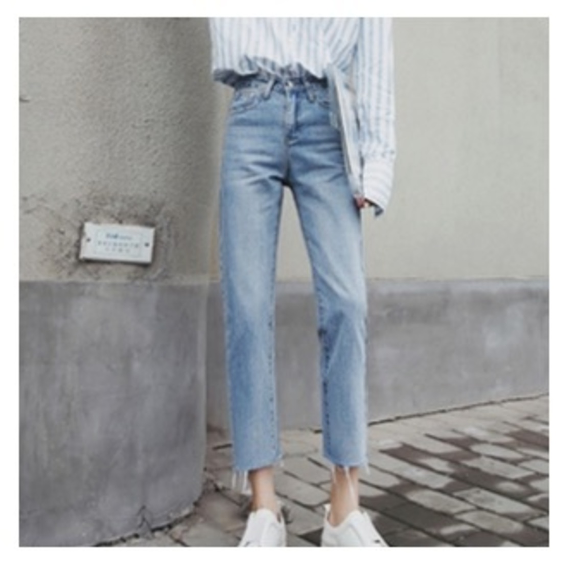 アンクル丈 切りっぱなしデニム