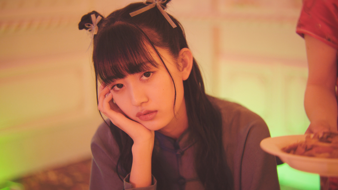 シングル「irony」MVより