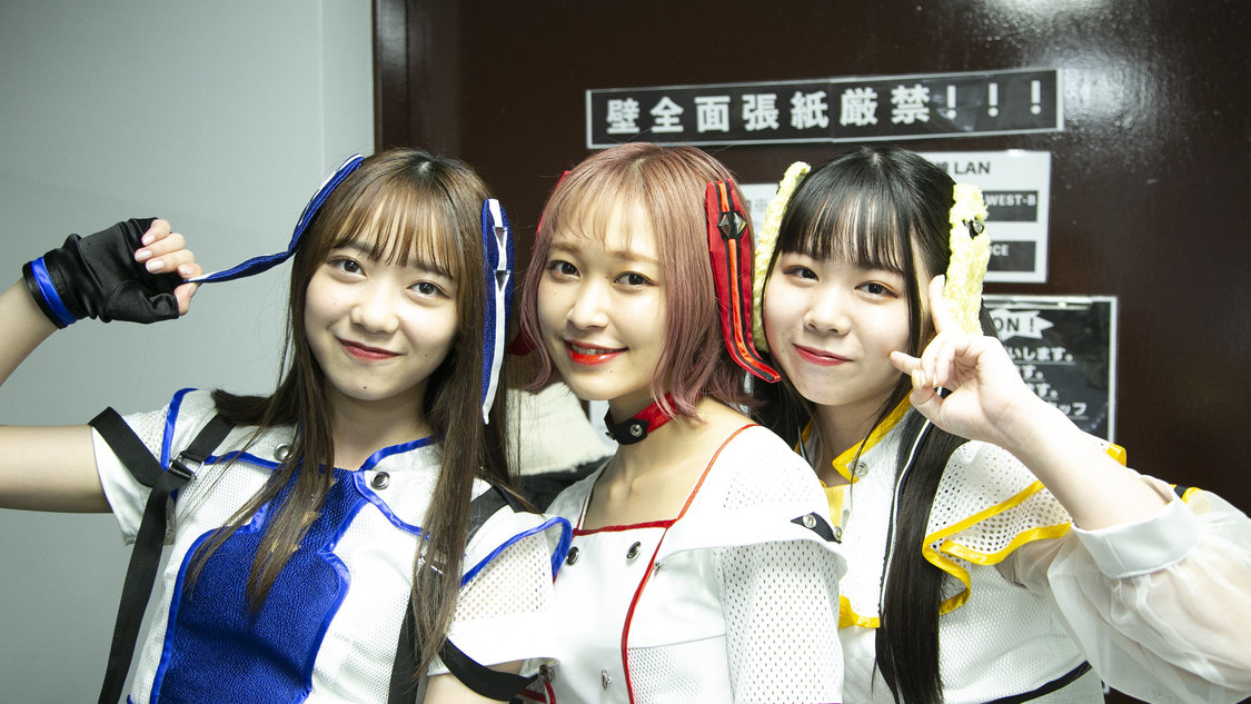 DESURABBITS 無観客生配信ライブ＜DESURABBITSオンラインリモートLIVE @TSUTAYA O-WEST＞