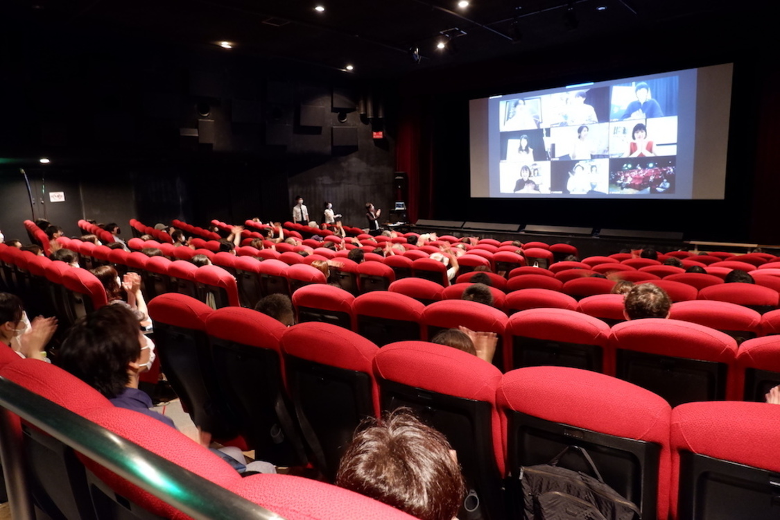 ＜オンライン舞台挨拶＞より