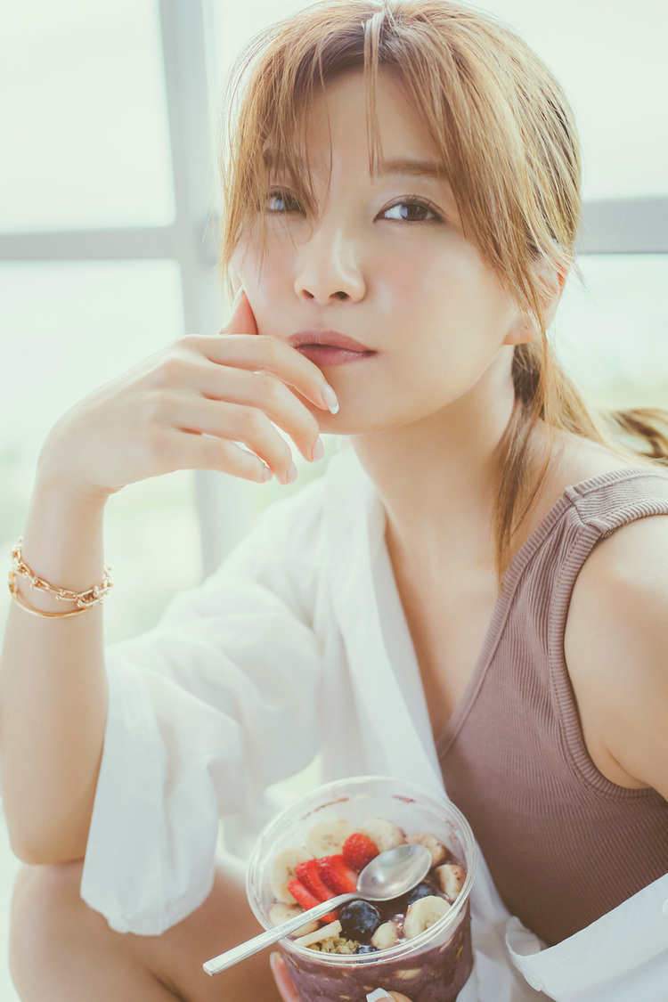 AAA 宇野実彩子『うの旅 in Hawaii』イメージカット（©2020Liverpool）