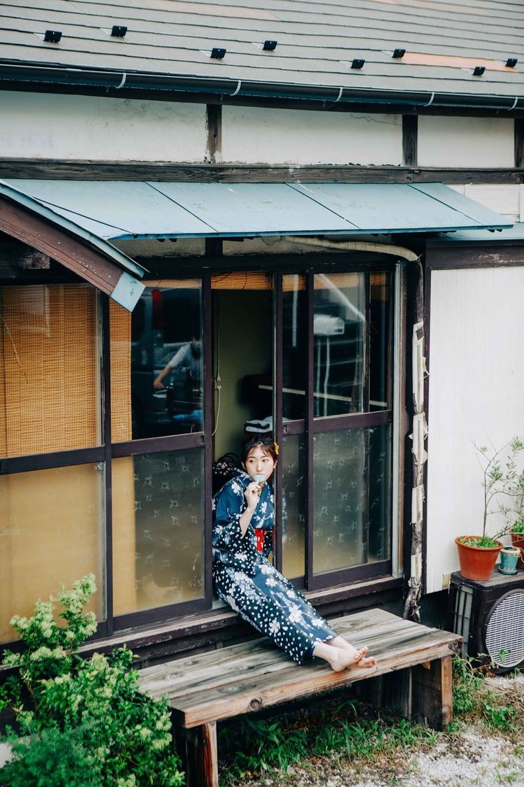 日比美思『みことの写真展 SUMMER』先行公開カット