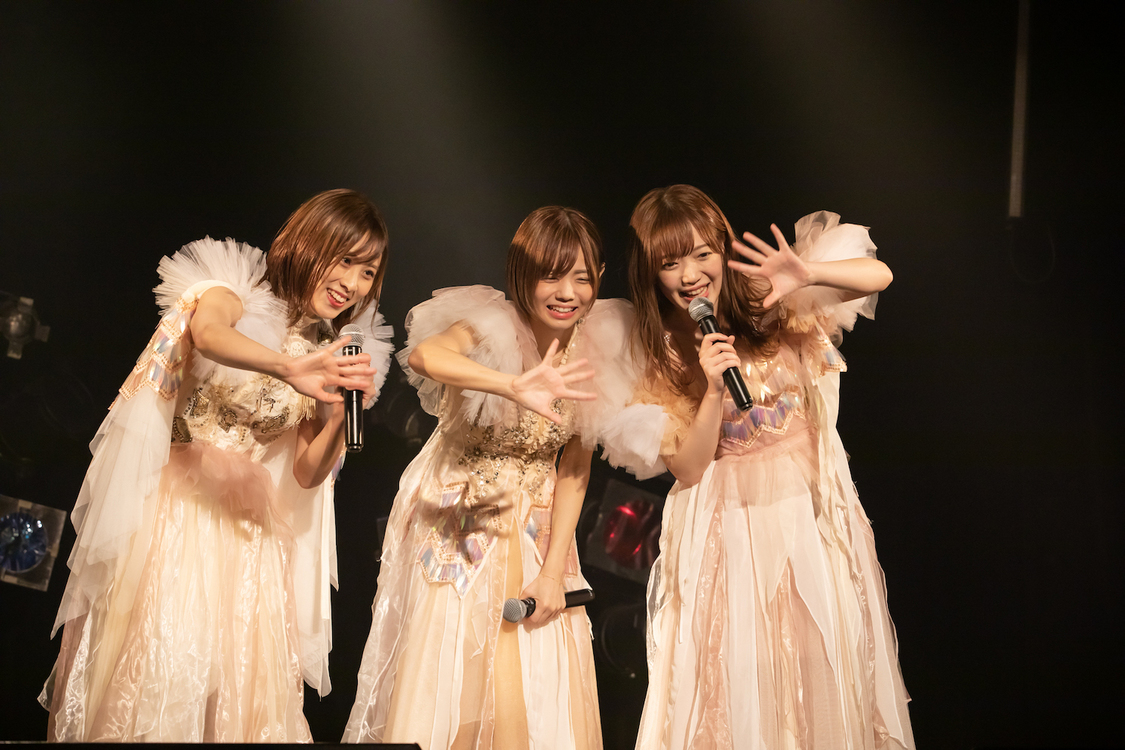 まなみのりさ 13公演連続ライブより