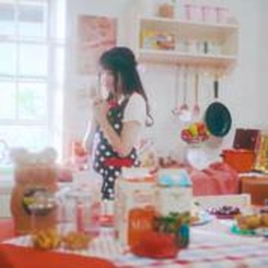 「ドキドキLOVE」MVより