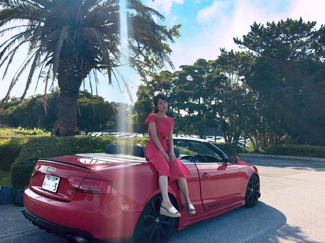 中川珠里 1stソロ写真集『夏と私』より