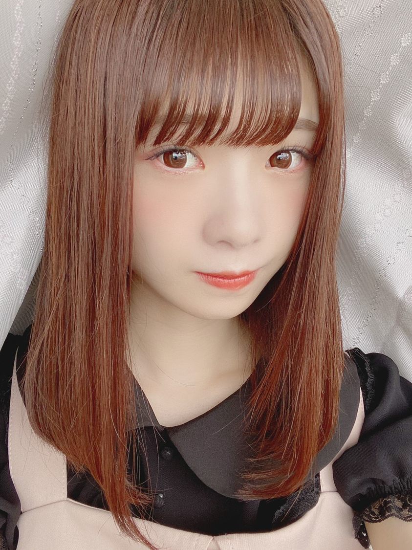 著者近影（≠ME 菅波美玲）