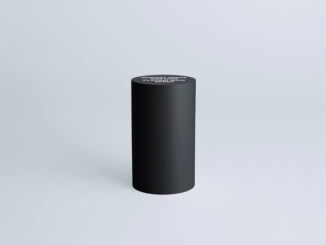 TSUTSU STOOL 700 Limited Black